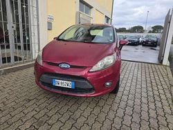 Other Usata 2008 Ford Fiesta Ghia Tre volumi | 2800 € (Buon prezzo)