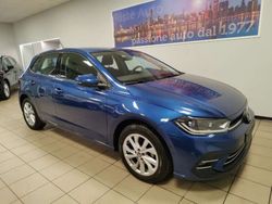 Blu Usata 2022 VW Polo Style Tre volumi | 19.500 € (Molto cara)