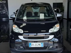 Nero Usata 2009 Smart ForTwo Coupé Due volumi | 4990 € (Buon prezzo)