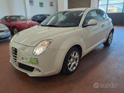 Bianco Usata 2010 Alfa Romeo MiTo Distinctive Due volumi | 4500 € (Buon prezzo)