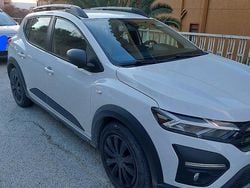 Usata 2022 Dacia Sandero Stepway Tre volumi | 13.500 € (Buon prezzo)