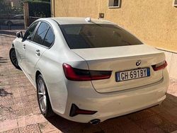 Bianco Usata 2020 BMW 318 Advantage Tre volumi | 23.900 € (Molto cara)