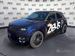 Usata 2024 Renault 5 E-Tech Komfort Tre volumi | 31.900 € (Buon prezzo)