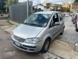 Grigio Usata 2012 Fiat Idea Dynamic Monovolume | 1500 € (Super prezzo)