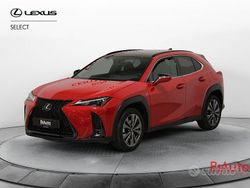 Rosso Usata 2023 Lexus UX SUV | 29.500 € (Molto cara)