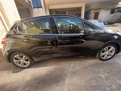 Nero Usata 2012 Peugeot 208 Due volumi | 4000 € (Ottimo prezzo)