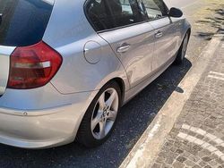 Grigio Usata 2009 BMW 2000 Tre volumi | 3000 €