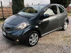 Grigio Usata 2006 Toyota Aygo Due volumi | 2750 € (Buon prezzo)