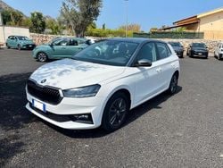 Bianco Usata 2023 Skoda Fabia Style Due volumi | 12.800 € (Buon prezzo)