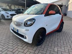 Bianco Usata 2015 Smart ForTwo Coupé Coupé | 7500 €