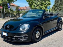 Nero Usata 2015 VW Maggiolino Cabrio | 24.000 €