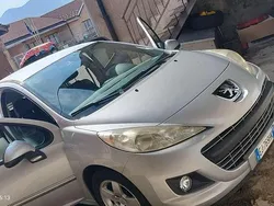 Usata 2011 Peugeot 207 Allure Station wagon | 2950 € (Ottimo prezzo)