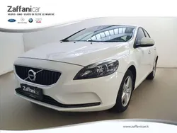Bianco Usata 2017 Volvo V40 Business Edition Station wagon | 14.500 € (Molto cara)
