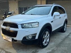 Bianco Usata 2013 Chevrolet Captiva SUV | 5900 € (Ottimo prezzo)