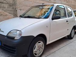 Bianco Usata 2010 Fiat 600 Due volumi | 3000 € (Molto cara)