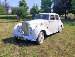 Bianco Usata 1953 Bentley R Type Tre volumi | 35.000 €