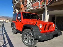 Arancione Usata 2015 Jeep Wrangler Rubicon SUV | 42.500 € (Cara)