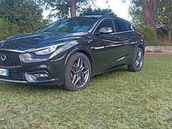 Usata 2019 Infiniti Q30 Due volumi | 19.000 €