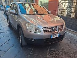Grigio Usata 2009 Nissan Qashqai Acenta SUV | 3700 € (Ottimo prezzo)