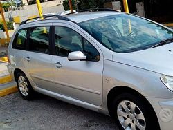 Grigio Usata 2005 Peugeot 307 Station wagon | 2000 €