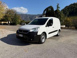 Bianco Usata 2016 Peugeot Partner Monovolume | 5300 € (Buon prezzo)