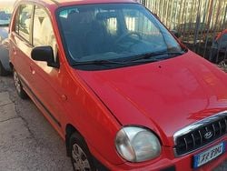 Rosso Usata 2000 Hyundai Atos Due volumi | 1100 € (Buon prezzo)