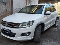 Bianco Usata 2013 VW Tiguan R-line SUV | 10.500 € (Cara)
