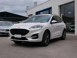 Bianco Usata 2022 Ford Kuga ST-Line SUV | 22.900 € (Ottimo prezzo)