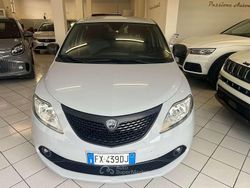 Grigio Usata 2019 Lancia Ypsilon Due volumi | 9490 € (Buon prezzo)