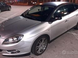 Grigio Usata 2008 Lancia Delta Due volumi | 3000 € (Buon prezzo)