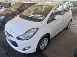 Bianco Usata 2011 Hyundai ix20 Comfort Due volumi | 8500 € (Molto cara)