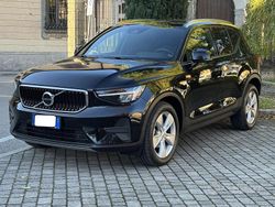 Nero Usata 2023 Volvo XC40 Core SUV | 26.800 € (Buon prezzo)