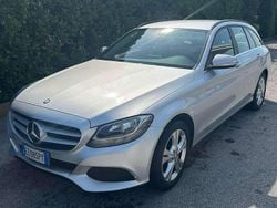 Grigio Usata 2015 Mercedes C180 Edition 1 Station wagon | 12.500 € (Cara)