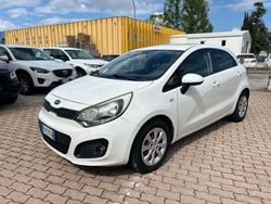 Bianco Usata 2012 Kia Rio EX Tre volumi | 4200 € (Buon prezzo)