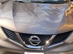 Grigio Usata 2016 Nissan Qashqai Tekna SUV | 11.000 € (Buon prezzo)