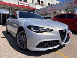 Bianco Usata 2023 Alfa Romeo Giulia Ti Tre volumi | 39.500 € (Buon prezzo)