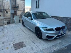 Grigio Usata 2010 BMW 320 Tre volumi | 9000 € (Molto cara)