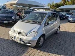Argento Usata 2002 Mercedes A140 Elegance Monovolume | 1950 € (Buon prezzo)