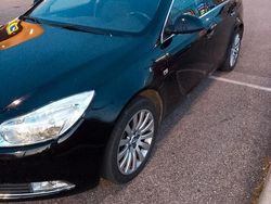 Nero Usata 2009 Opel Insignia Tre volumi | 4200 € (Ottimo prezzo)