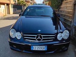 Blu Usata 2005 Mercedes CLK220 Avantgarde Coupé | 12.500 € (Molto cara)