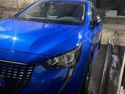 Usata 2023 Peugeot 208 Allure Due volumi | 15.000 € (Buon prezzo)