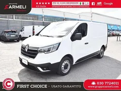 Bianco ghiaccio Usata 2023 Renault Trafic Furgone | 19.900 € (Buon prezzo)