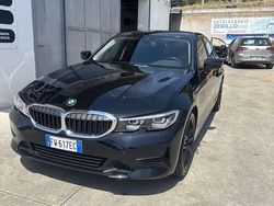 Usata 2019 BMW 320 Gran Turismo Luxury Line Tre volumi | 25.999 € (Buon prezzo)
