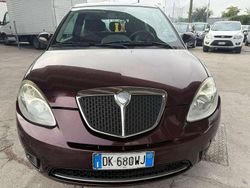 Viola Usata 2007 Lancia Ypsilon Due volumi | 1999 € (Super prezzo)