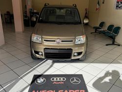 Oro Usata 2012 Fiat Panda 4x4 Climbing Due volumi | 8990 € (Buon prezzo)