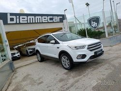 Bianco Usata 2018 Ford Kuga S SUV | 16.800 € (Cara)