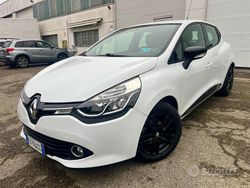 Bianco Usata 2014 Renault Clio IV Tre volumi | 7900 € (Ottimo prezzo)