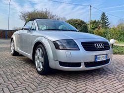 Grigio Usata 2000 Audi TT Roadster Cabrio | 10.000 €