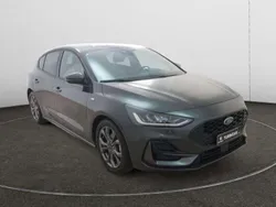 Grigio scuro Usata 2022 Ford Focus ST-Line X Tre volumi | 16.500 € (Buon prezzo)