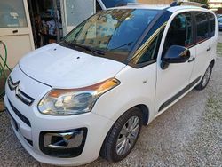 Bianco Usata 2016 Citroën C3 Picasso Exclusive Monovolume | 4900 € (Buon prezzo)